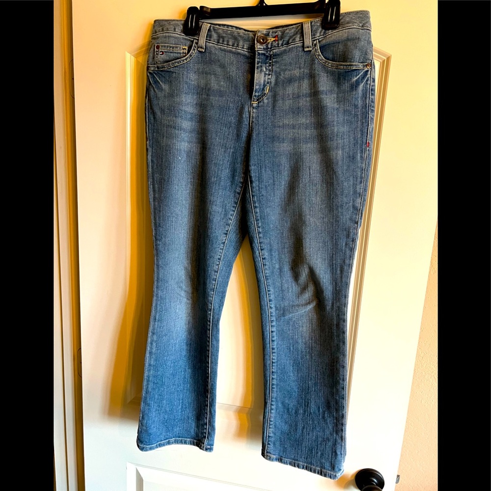 Women’s Tommy Hilfiger Spirit Crop Jeans Size 10